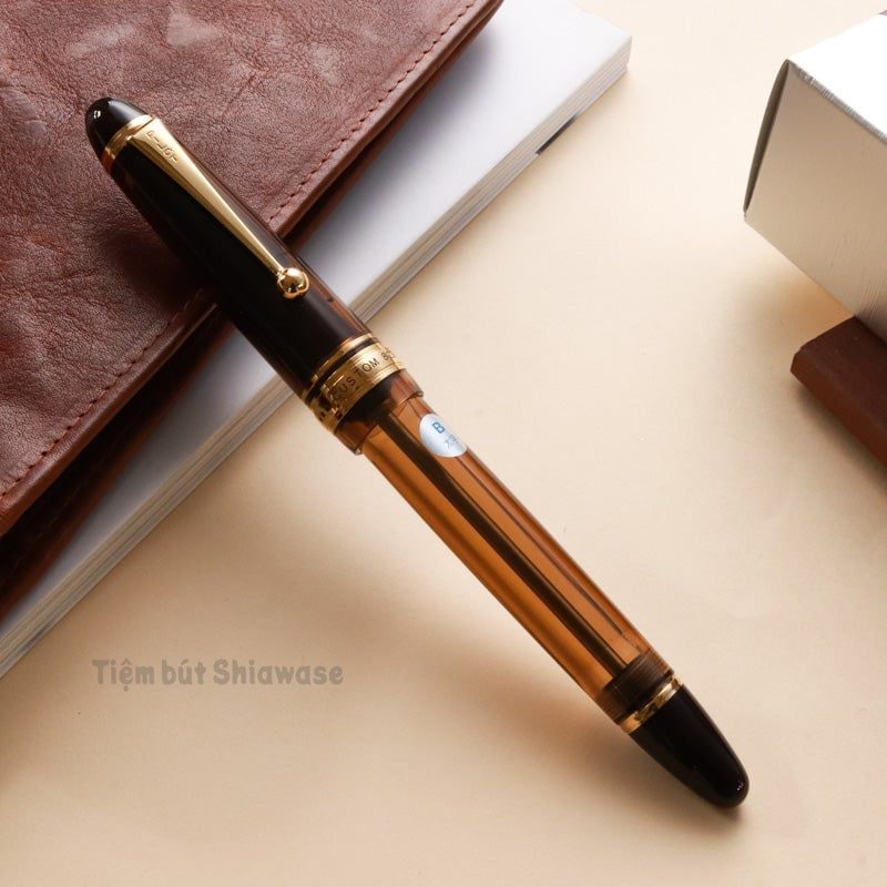 Bút Máy Pilot Custom 823 - Transparent Brown - Nâu Trong Suốt
