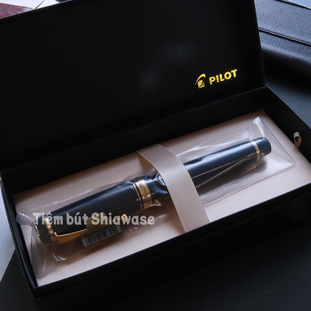 Bút Máy Pilot Custom Urushi - Black - Đen Ngòi Size 30