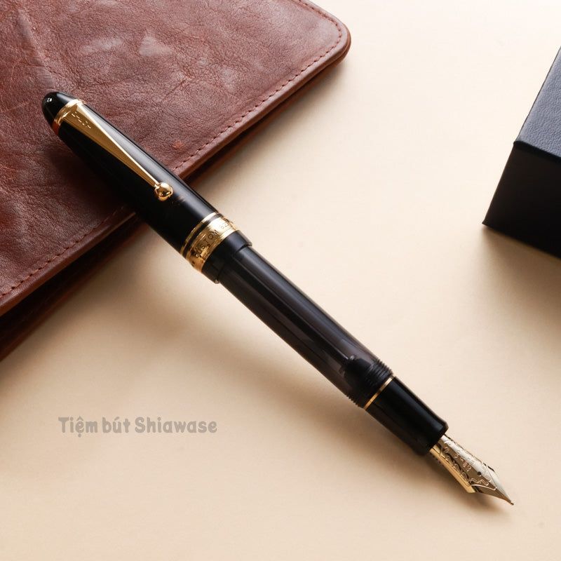 Bút Máy Pilot Custom 823 - Transparent Black - Đen Trong Suốt