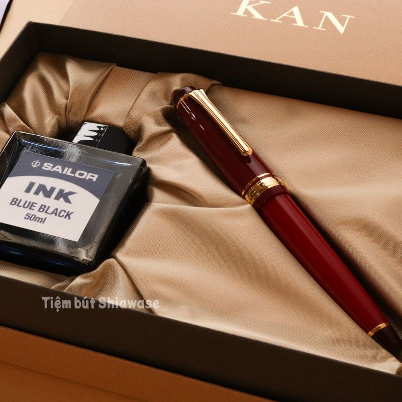 Bút Máy Sailor Pro Gear 21K - Classic Kanreki - Đỏ