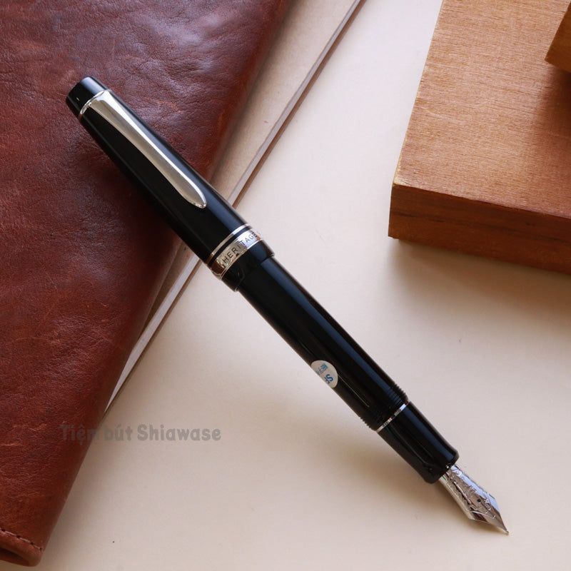 Bút Máy Pilot Custom Heritage 912 - Black - Đen