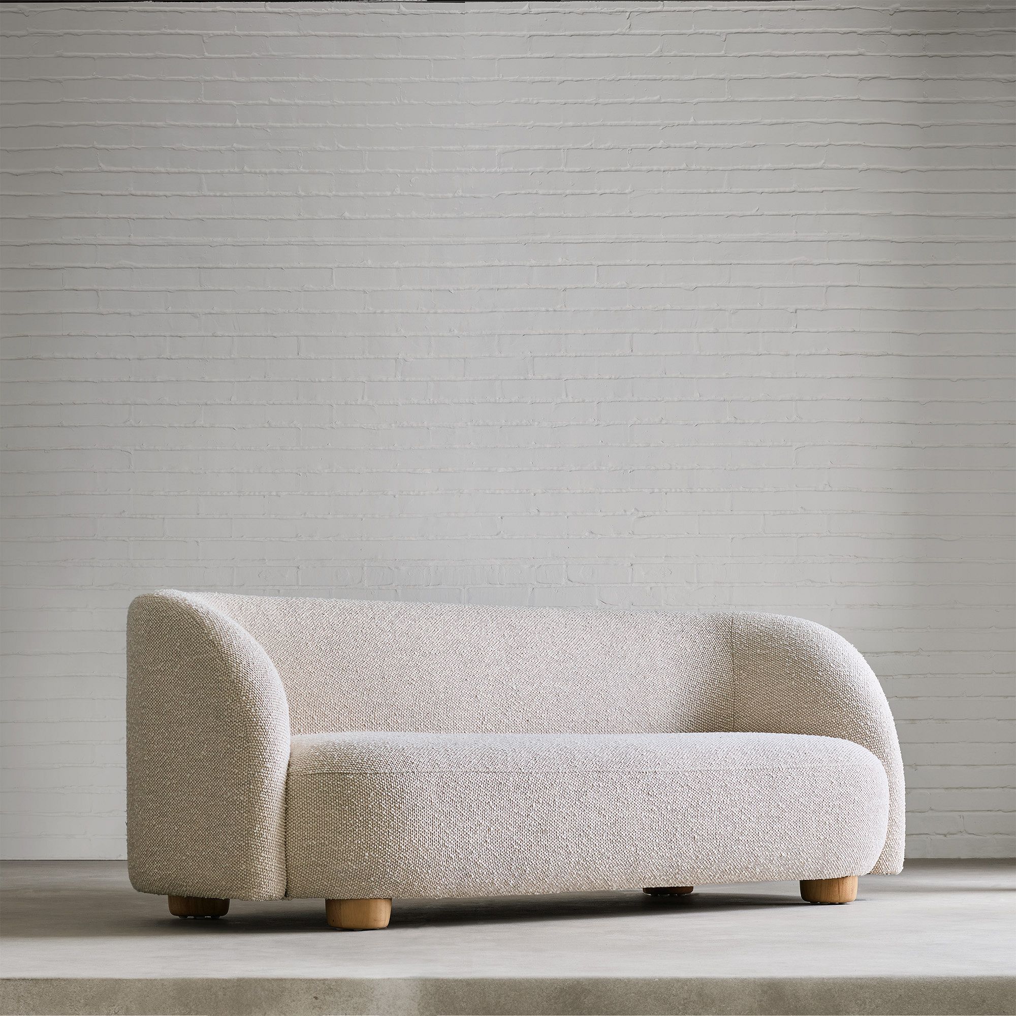 Sofa cao cấp Pio Bắc Âu Rubies House