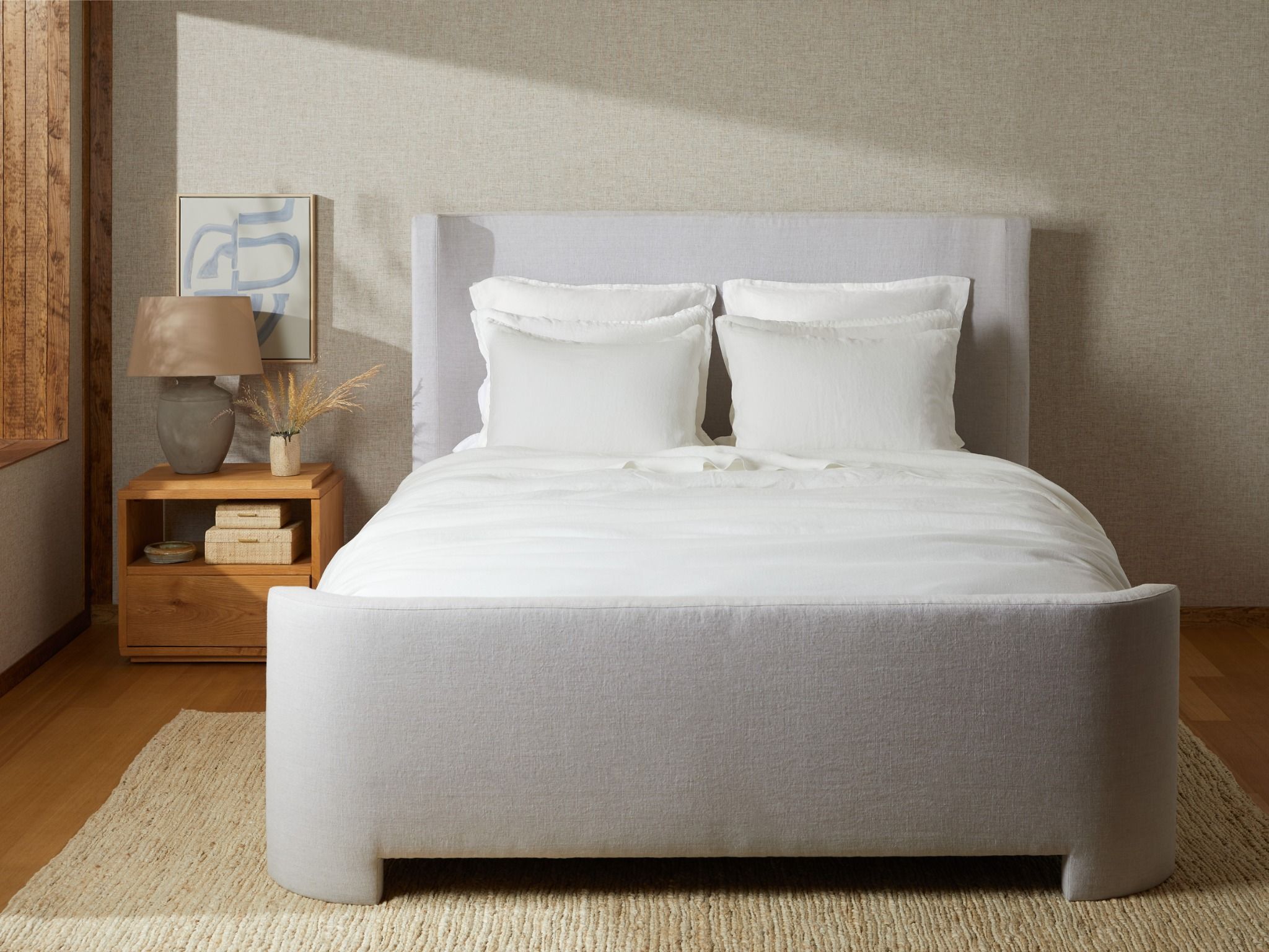 Giường ngủ bọc nệm cao cấp Sita Bed phong cách Bắc Âu Rubies House