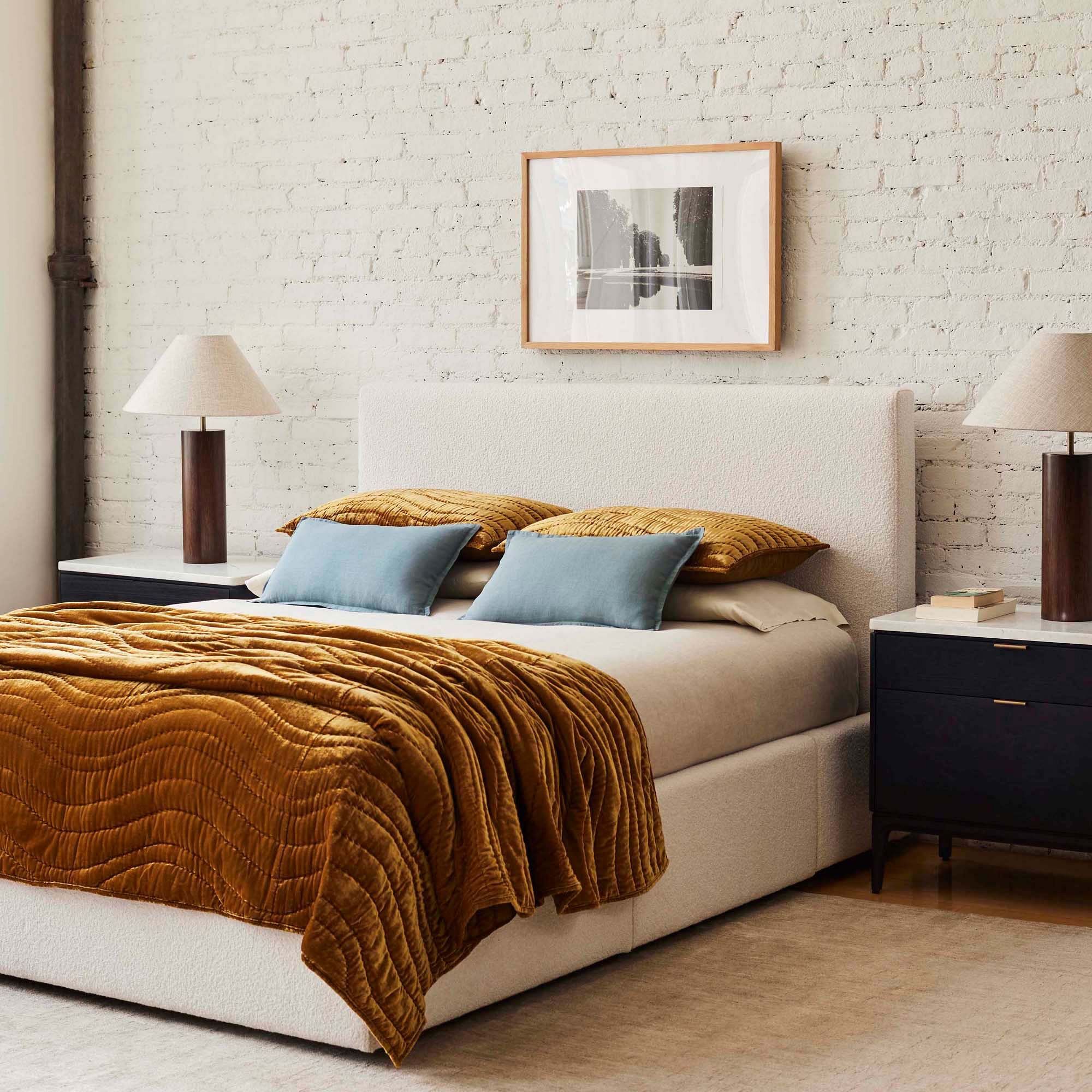 Giường ngủ bọc nệm cao cấp Storage Bed phong cách Bắc Âu Rubies House