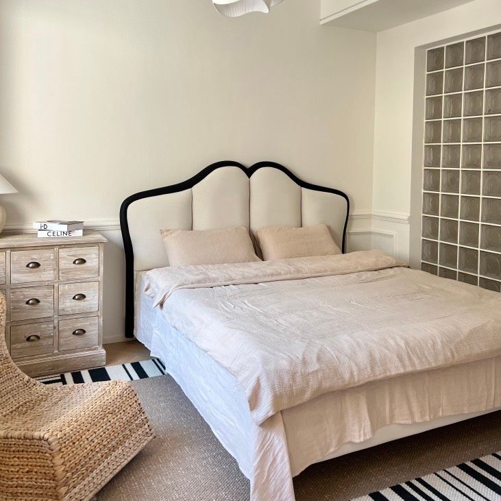 Giường ngủ bọc nệm cao cấp Lady Bed phong cách Bắc Âu Rubies House