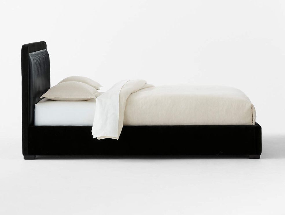 Giường ngủ bọc nệm cao cấp Claudette Bed phong cách Bắc Âu Rubies House
