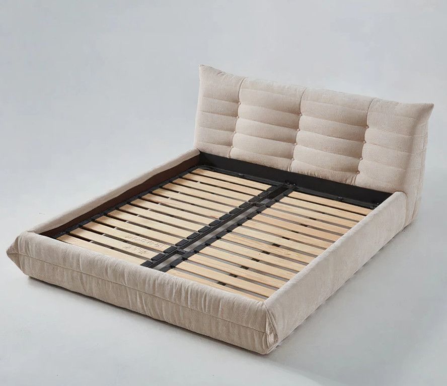 Giường ngủ bọc nệm cao cấp Togo Bed phong cách Bắc Âu Rubies House