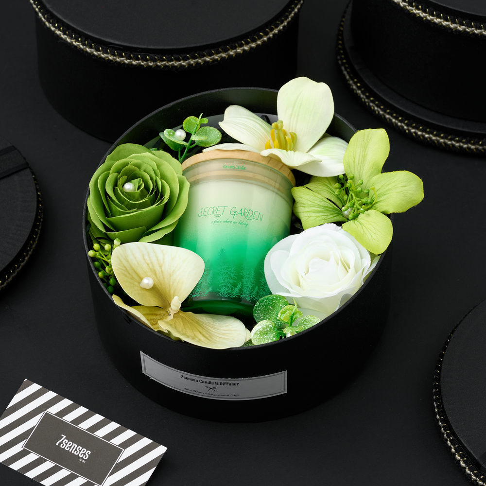 Set quà Secret Garden – hương gỗ sồi, táo gai