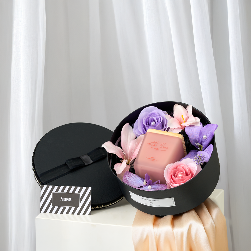 Set quà With Love - hương hoa hồng