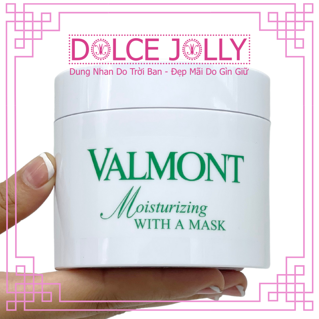 Moisturizing WITH A MASK VALMONT Spa