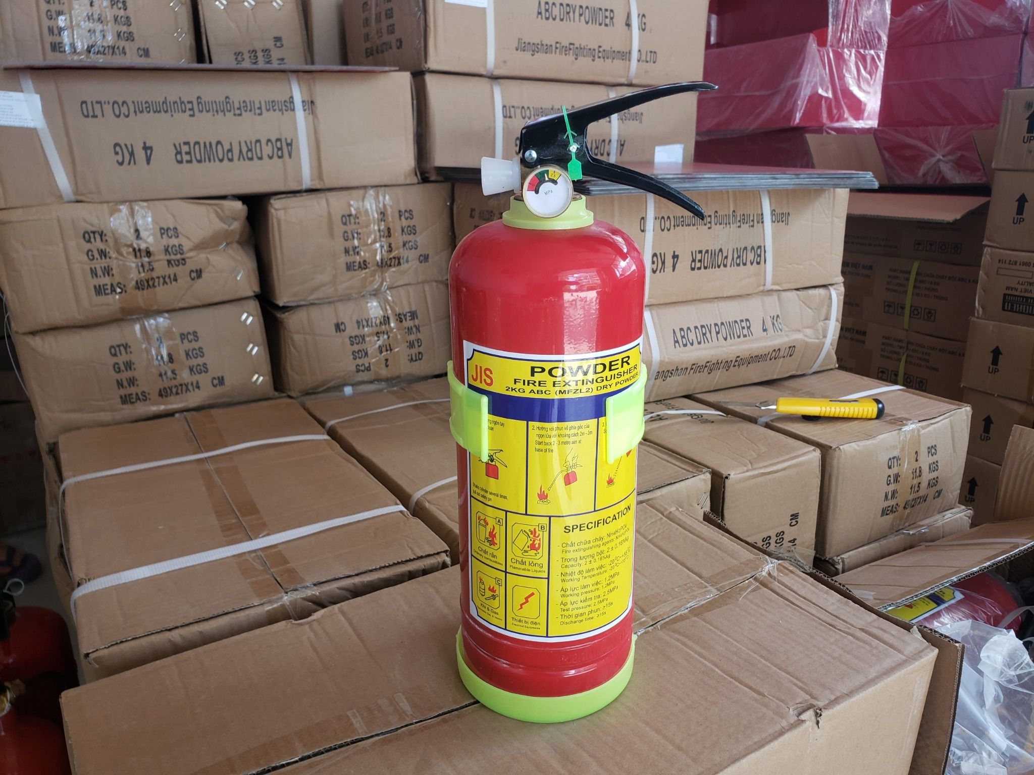 Bình chữa cháy bột ABC 2kg - MFZL2 (TQ)