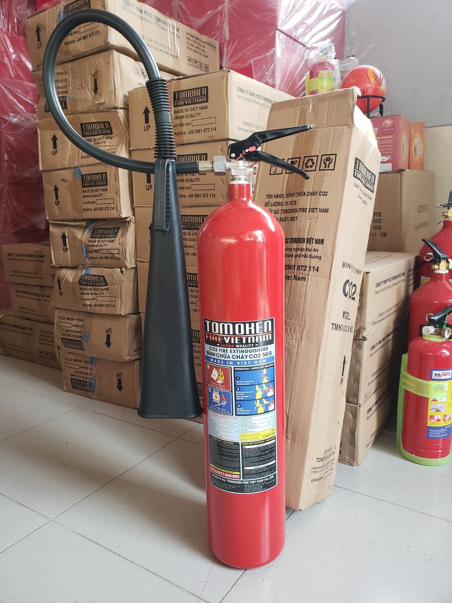 Bình chữa cháy khí CO2 Nhật/VN 5Kg