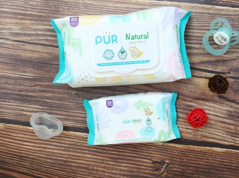  KHĂN GIẤY ƯỚT PUR CHIẾT XUẤT NHA ĐAM ORGANIC CHO BÉ 