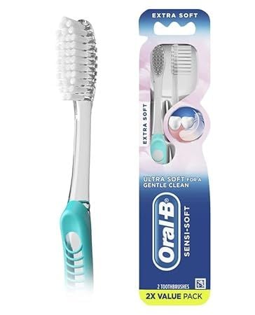 Bàn chải đánh răng siêu mềm bảo vệ răng và nướu Oral-B, vỉ 2 chiếc [Mỹ]