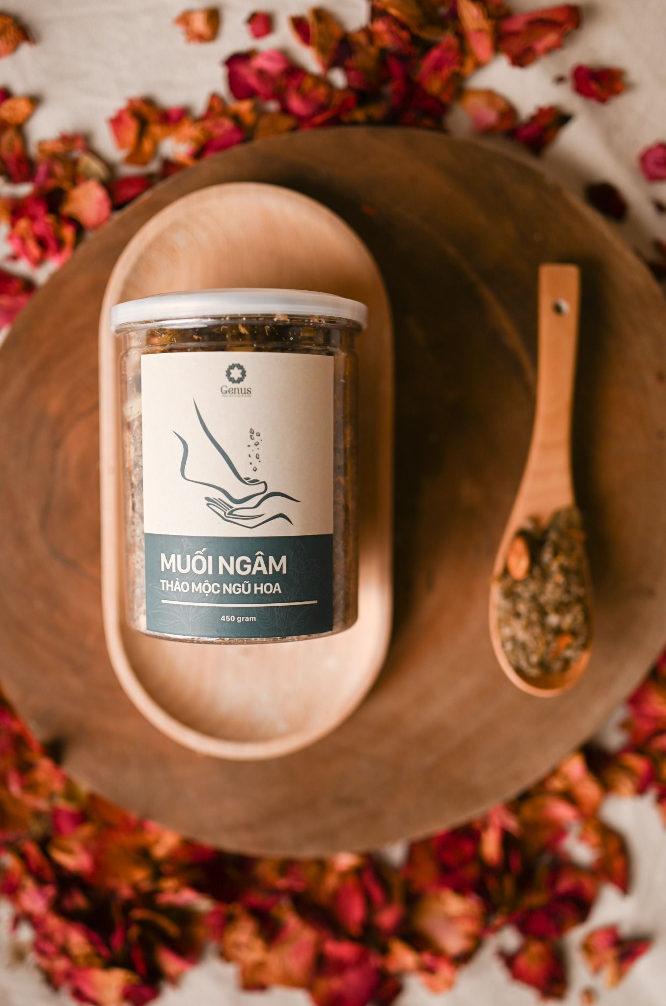MUỐI NGÂM CHÂN NGŨ HOA