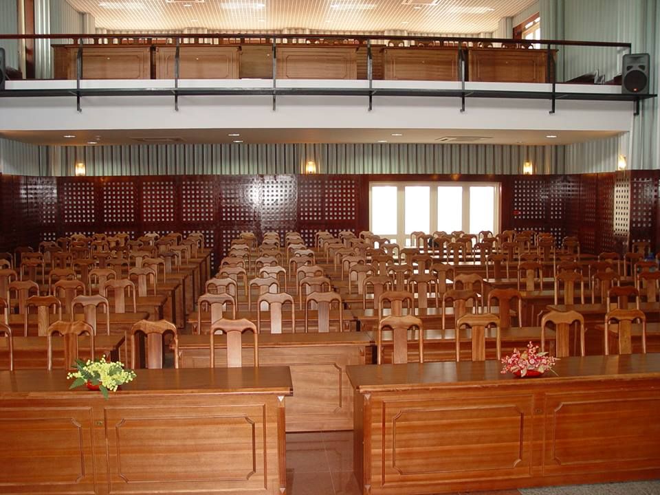 GHẾ ĐẦU BÒ
