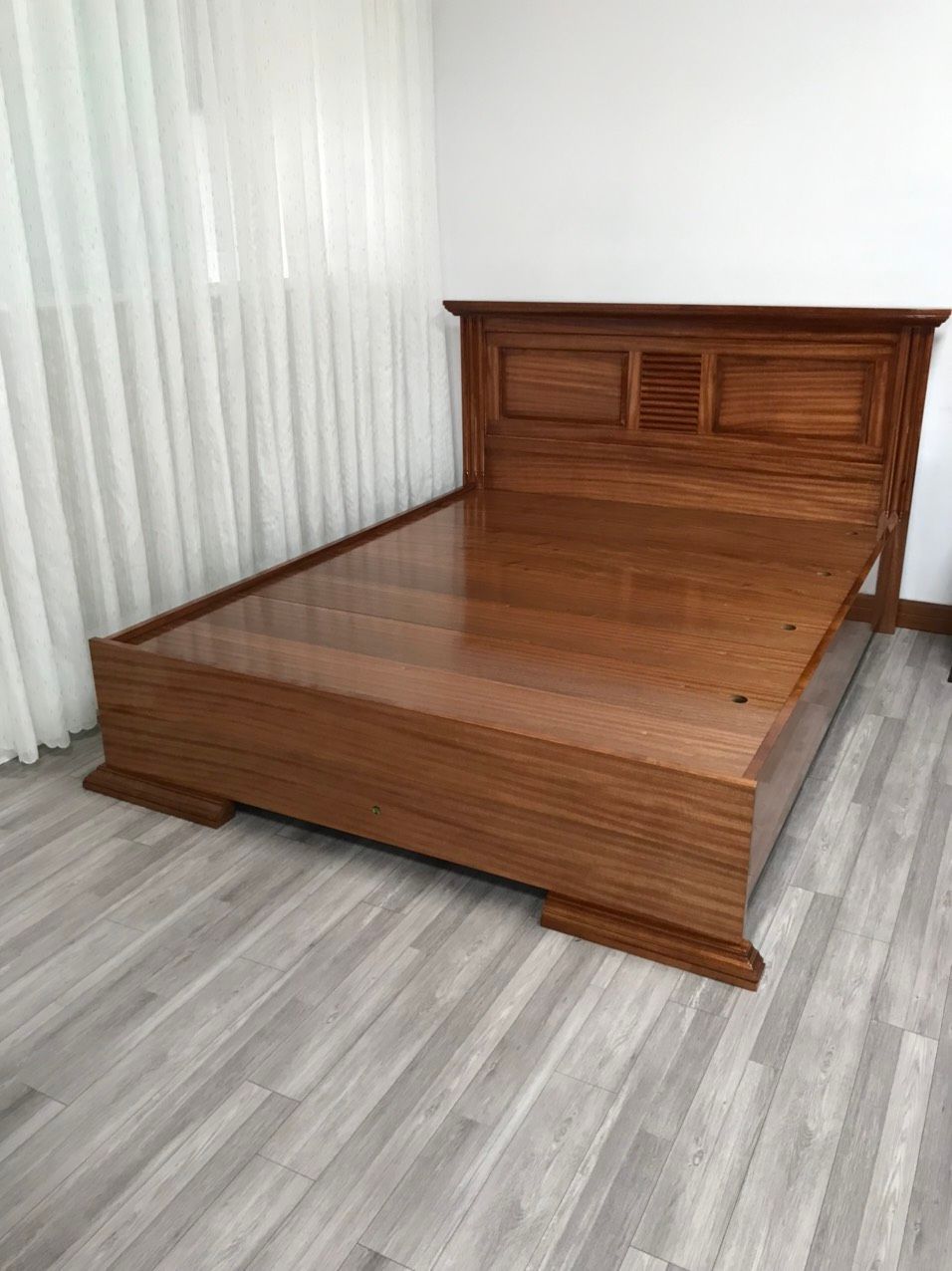 GIƯỜNG HN1 ĐUÔI BẰNG (vạt phản)
