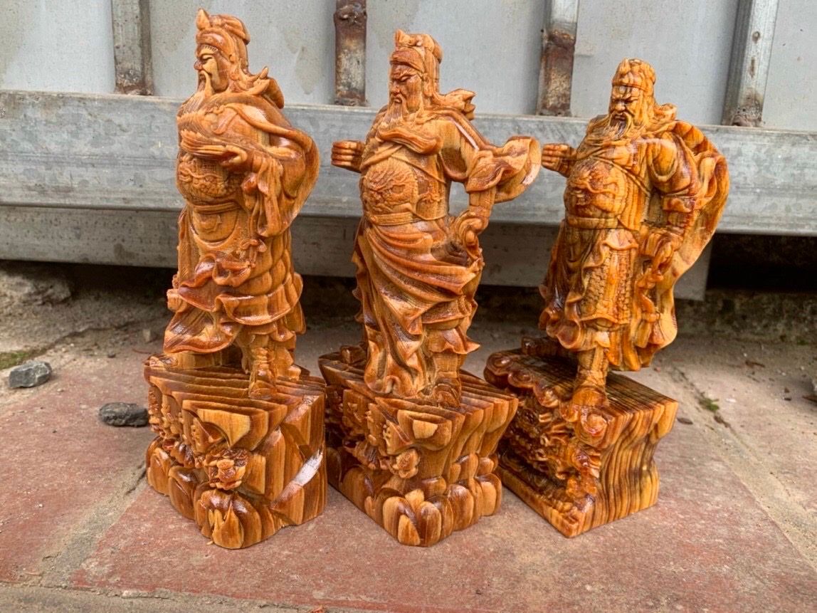 QUAN CÔNG GỖ HUYẾT LONG