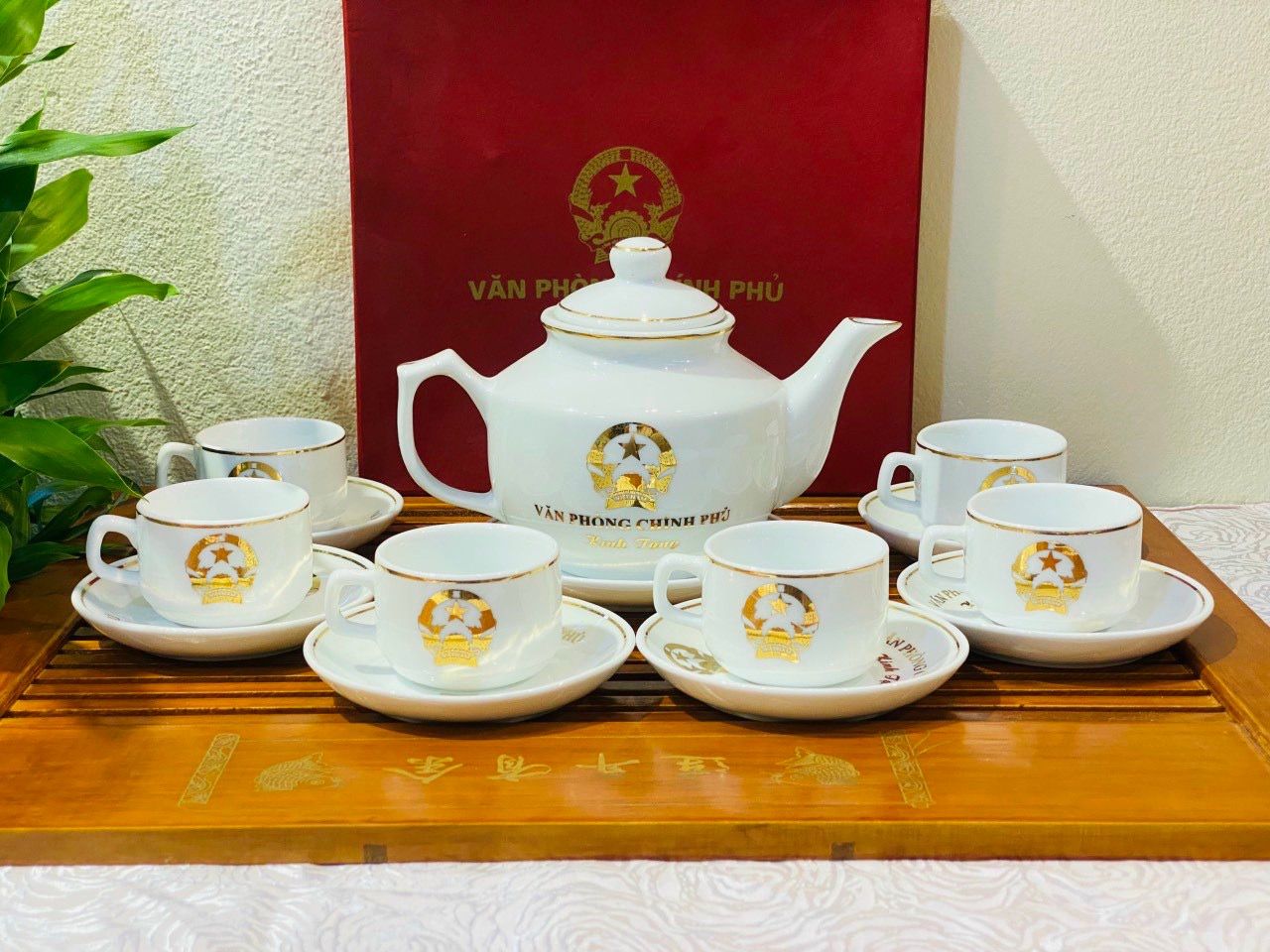 BỘ ẤM CHÉN IN LOGO