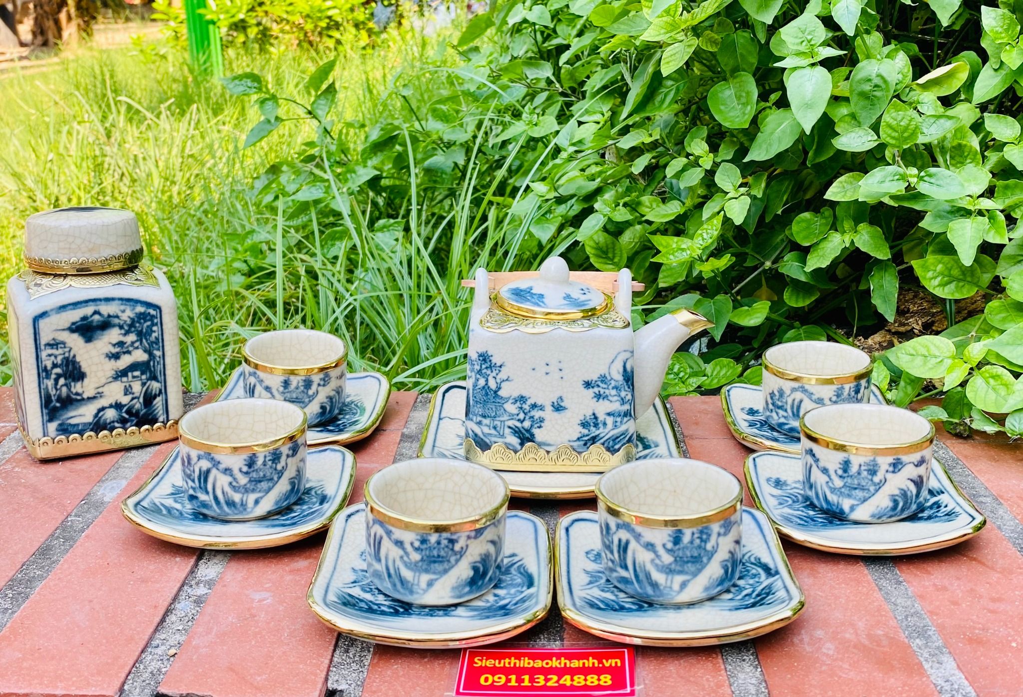 Bộ Ấm Chén Bát Tràng Men Rạn Dáng Vuông Họa Tiết Phong Thủy
