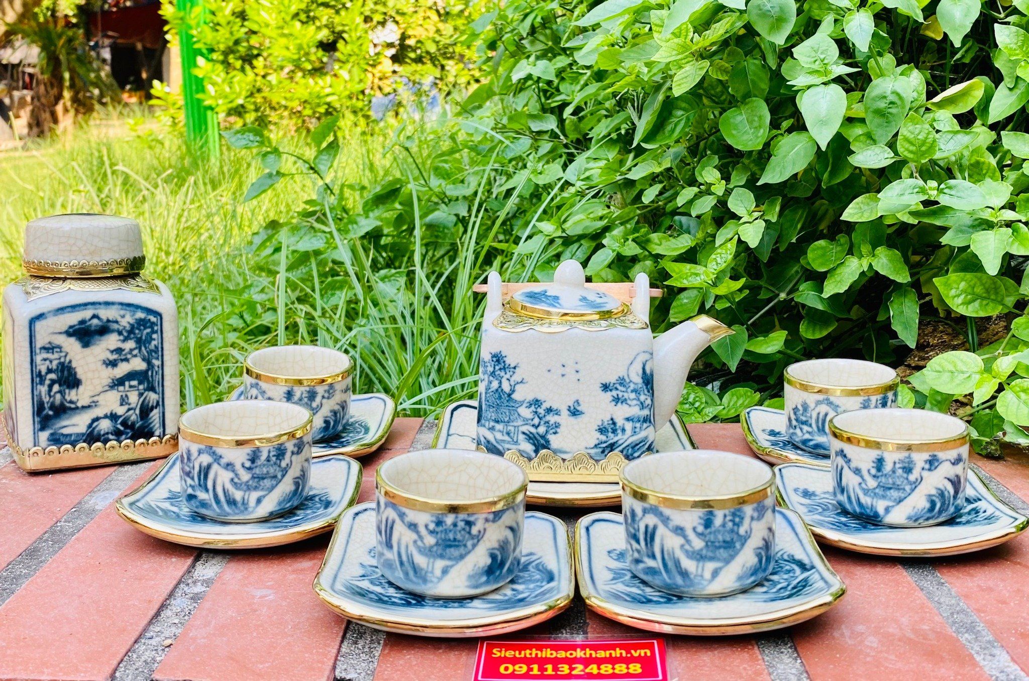 Bộ Ấm Chén Bát Tràng Men Rạn Dáng Vuông Họa Tiết Phong Thủy