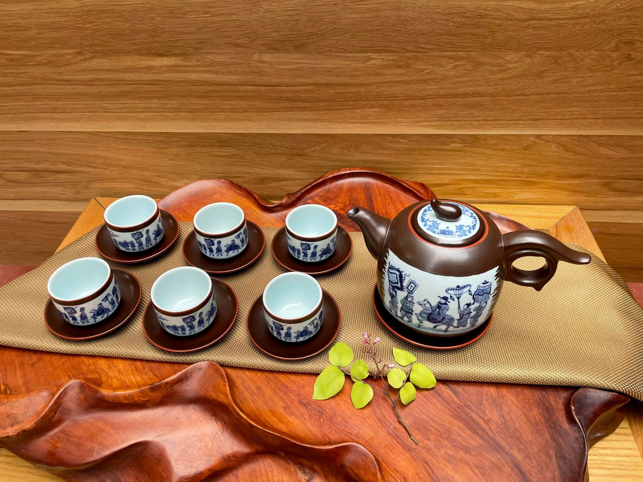 BỘ ẤM CHÉN VINH QUY BÁI TỔ