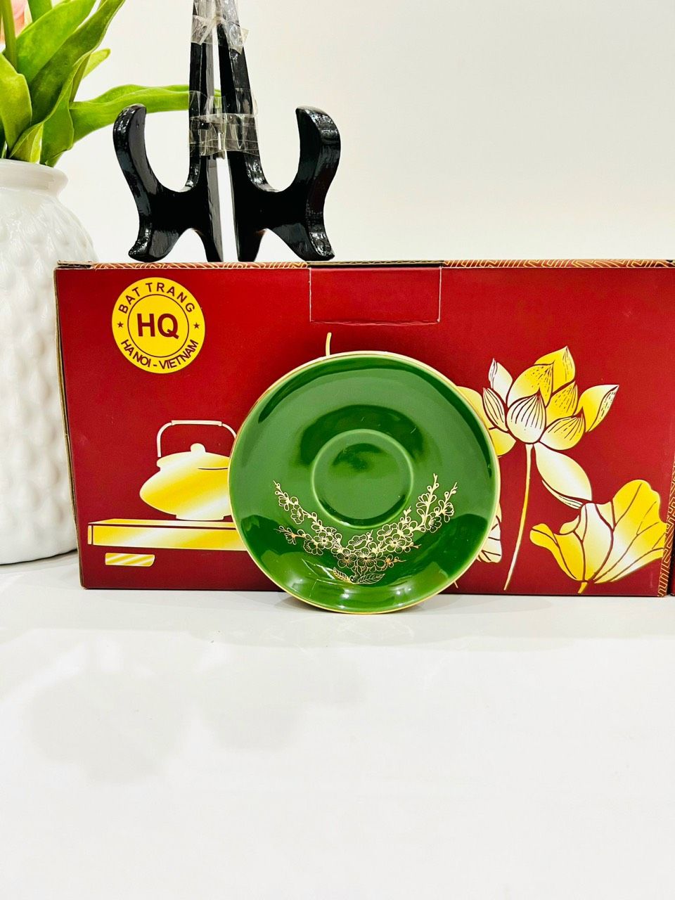 Bộ ấm chén thuận buồm xuôi gió