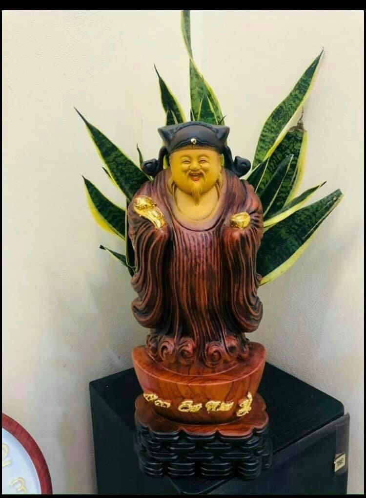 Đầu tháng thỉnh thần tài nghênh hỷ tứ phương Gỗ hương đá pu giả cổ