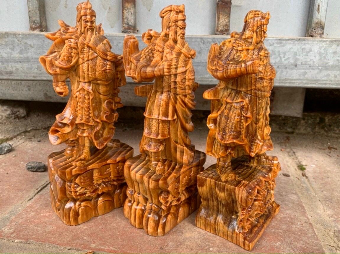QUAN CÔNG GỖ HUYẾT LONG
