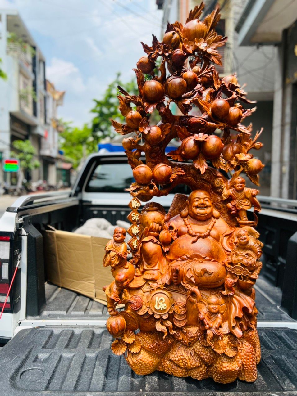 DiLạc Ngũ Phúc Ngồi Gốc Đào Gỗ Hương Ta Liền Khối
