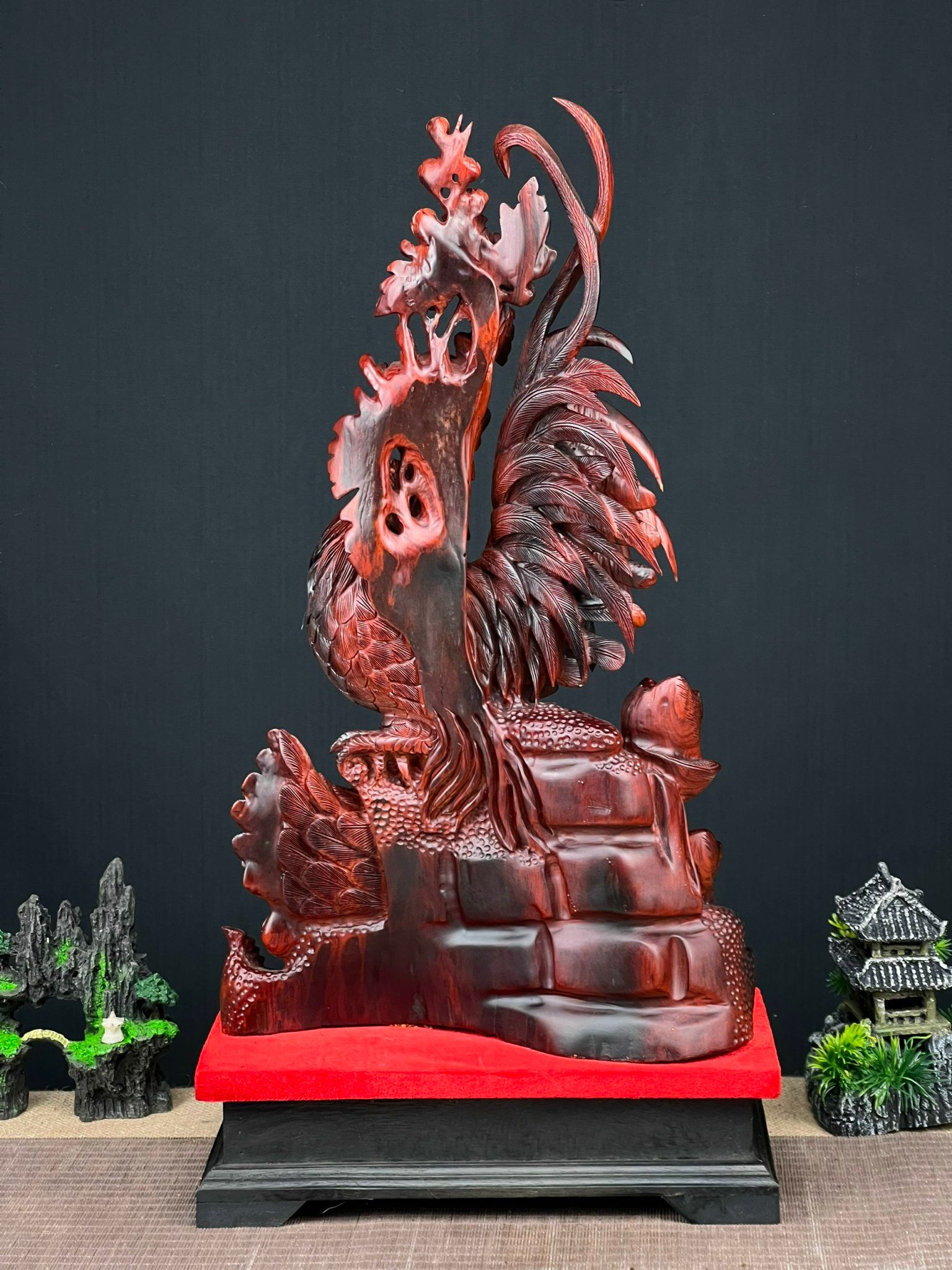 Gia đình gà ( TOÀN GIA PHÚC ) Gỗ trắc việt đỏ đen liền khối Đục kỹ sắc nét