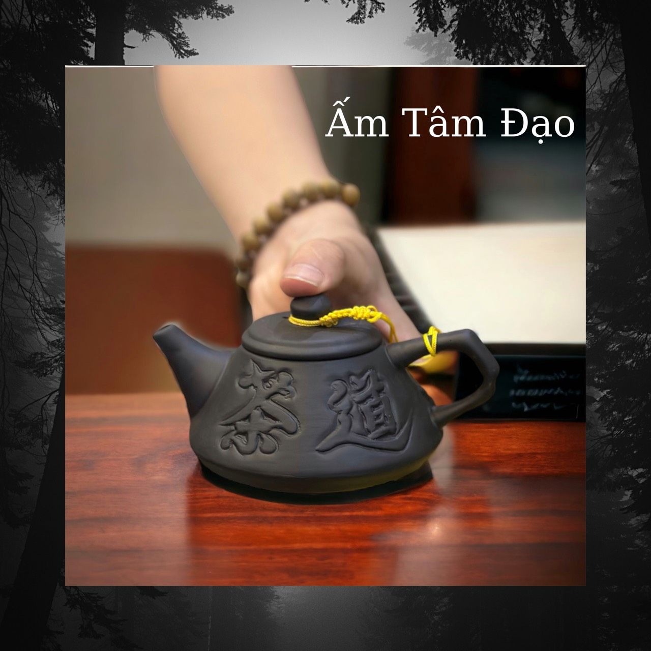Bộ Ấm Chén Bát Tràng Tử Sa Khắc Chữ Tâm Đạo Dung Tích 350ml