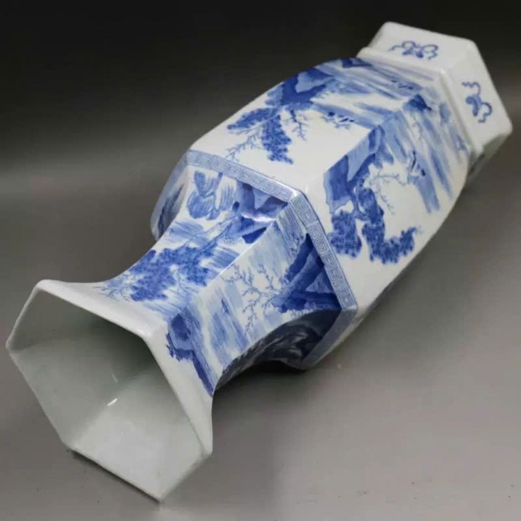 Bình gốm lục giác vẽ lam Cảnh sơn thủy BKCEVN-9237