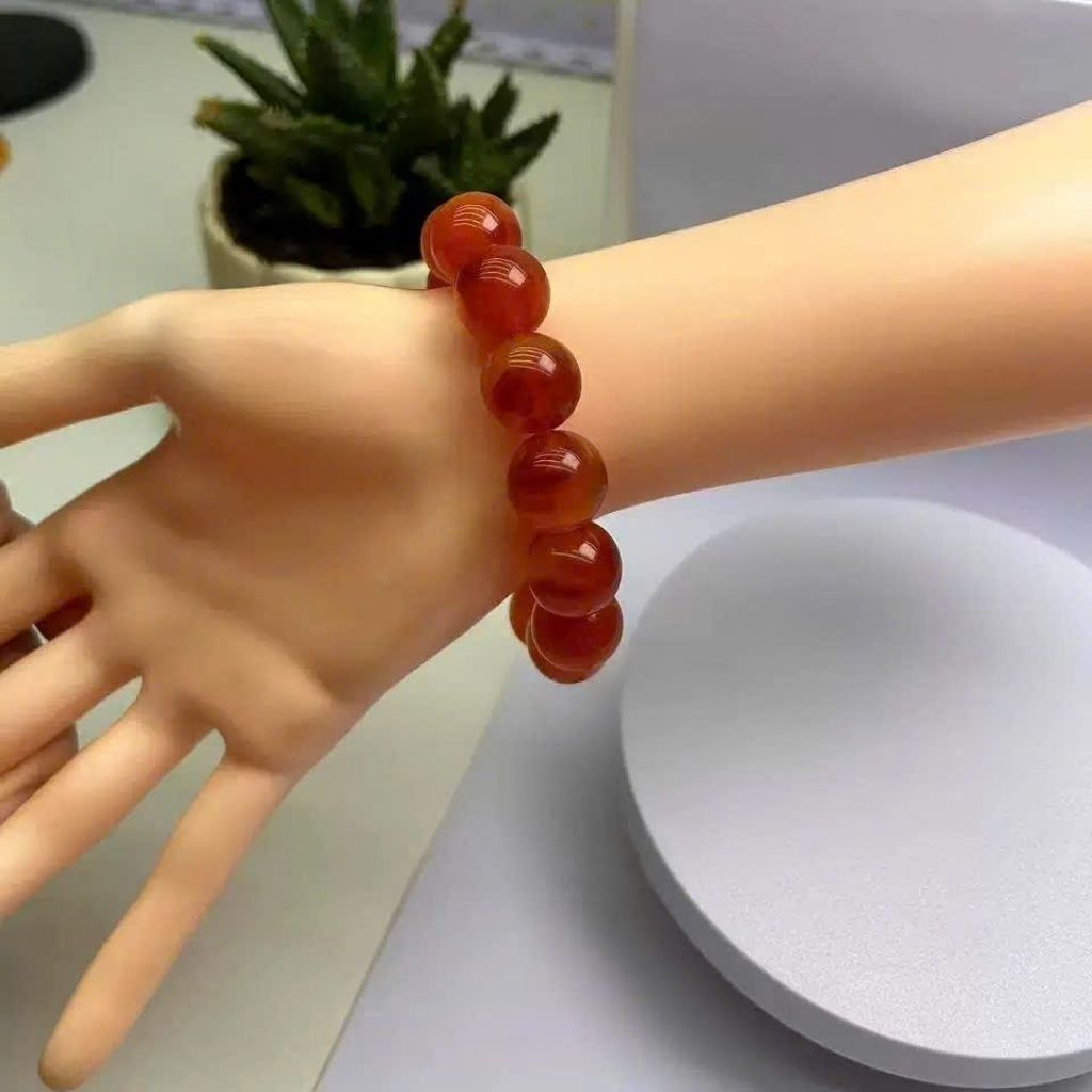Vòng tay hổ phách kt 14 ly BKJECN-9024