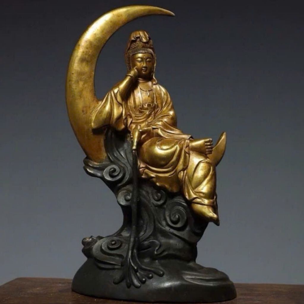 Tượng đồng Quan Âm tọa nguyệt BKMECN-9131