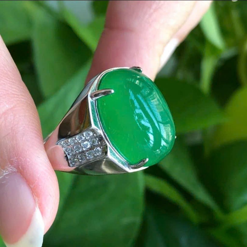 Nhẫn đá quý sang trọng BKSTCN-9170