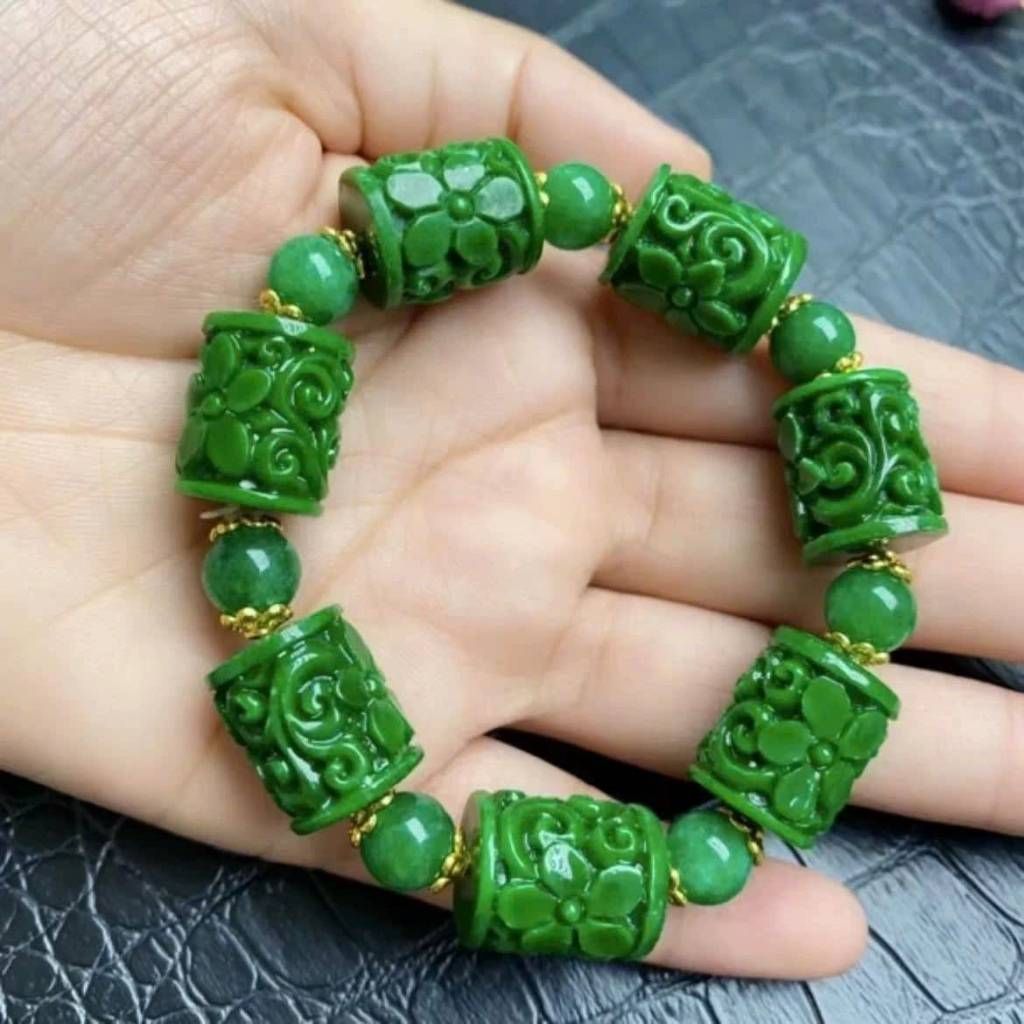 Vòng tay đá xanh khắc hoa BKSTCN-9186
