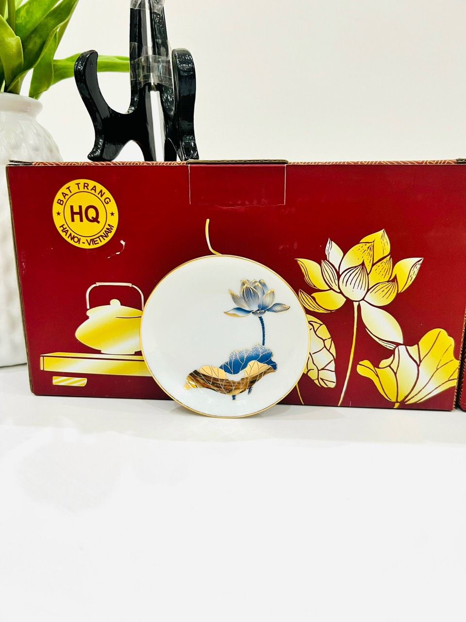 Bộ Ấm Chén Bát Tràng Trắng Sen Xanh Cao Cấp Dung Tích 350ml