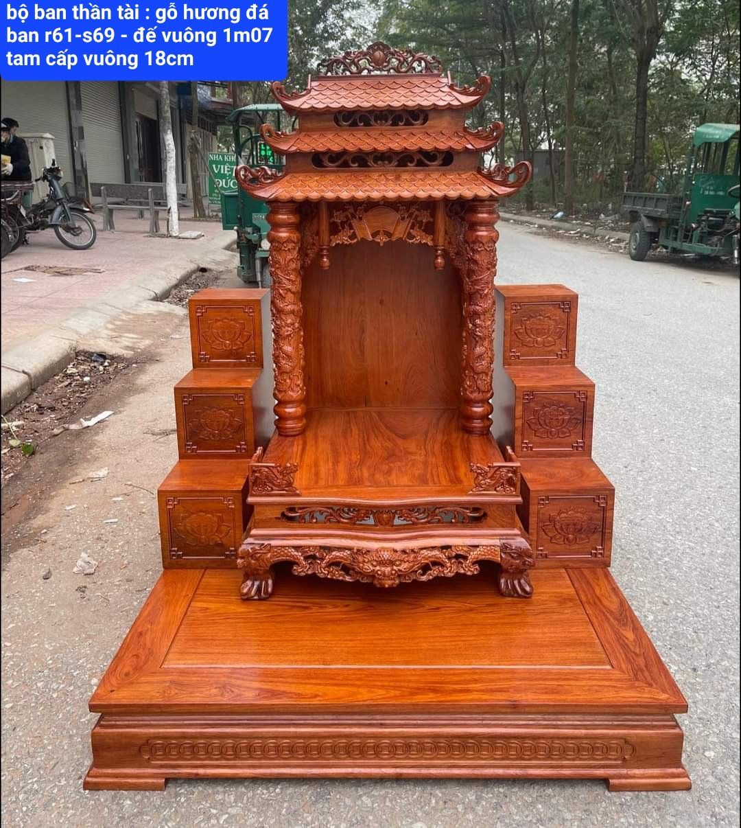 Bộ Bàn Thờ Thần Tài 3 Mái Gỗ Hương + Đế Vuông + Tam Cấp