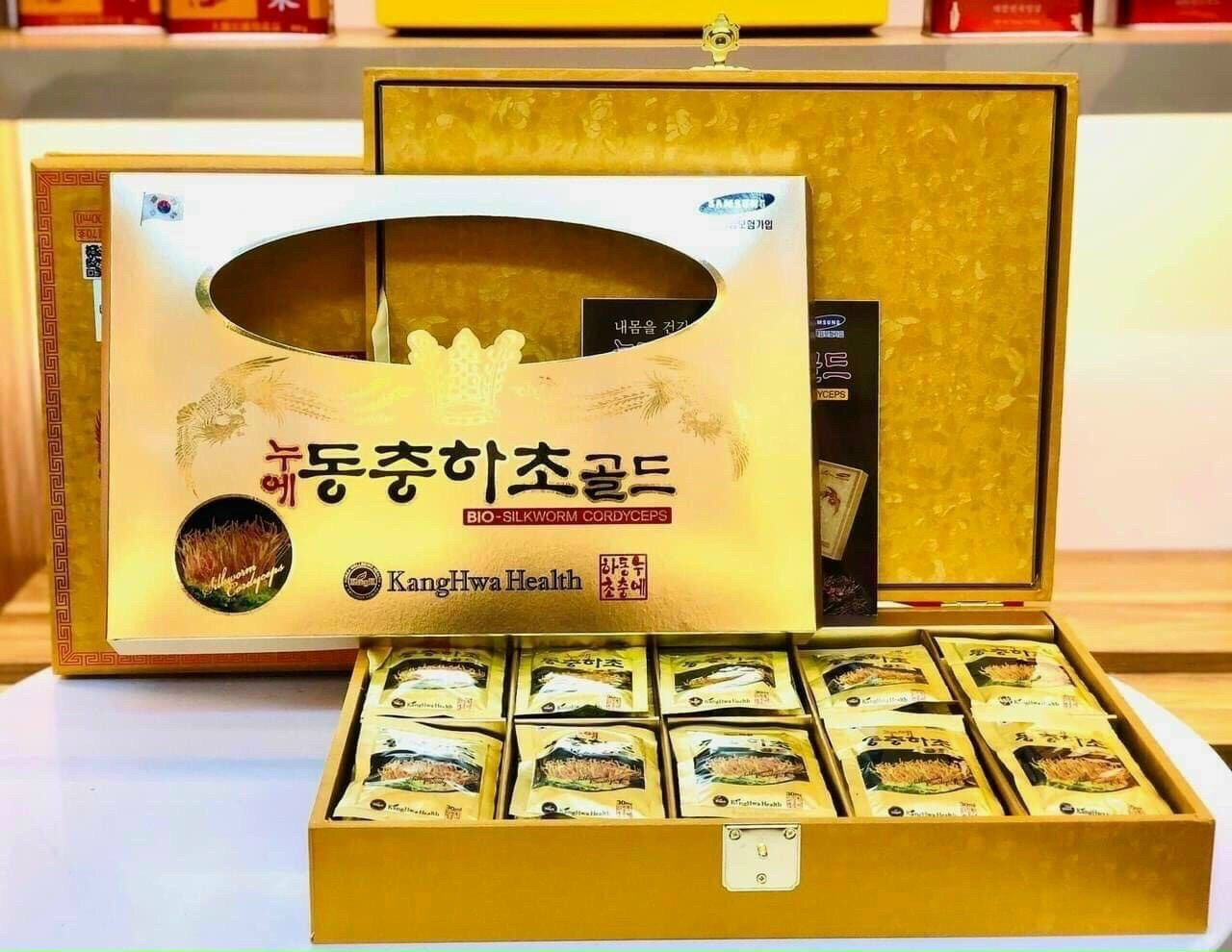 ĐÔNG TRÙNG HẠ THẢO NƯỚC GỖ VÀNG KANGWHA