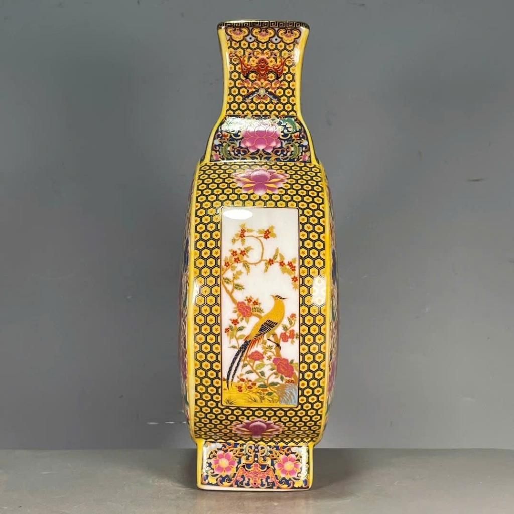Bình gốm hồng họa tiết Chim én mùa xuân BKCECN-9178