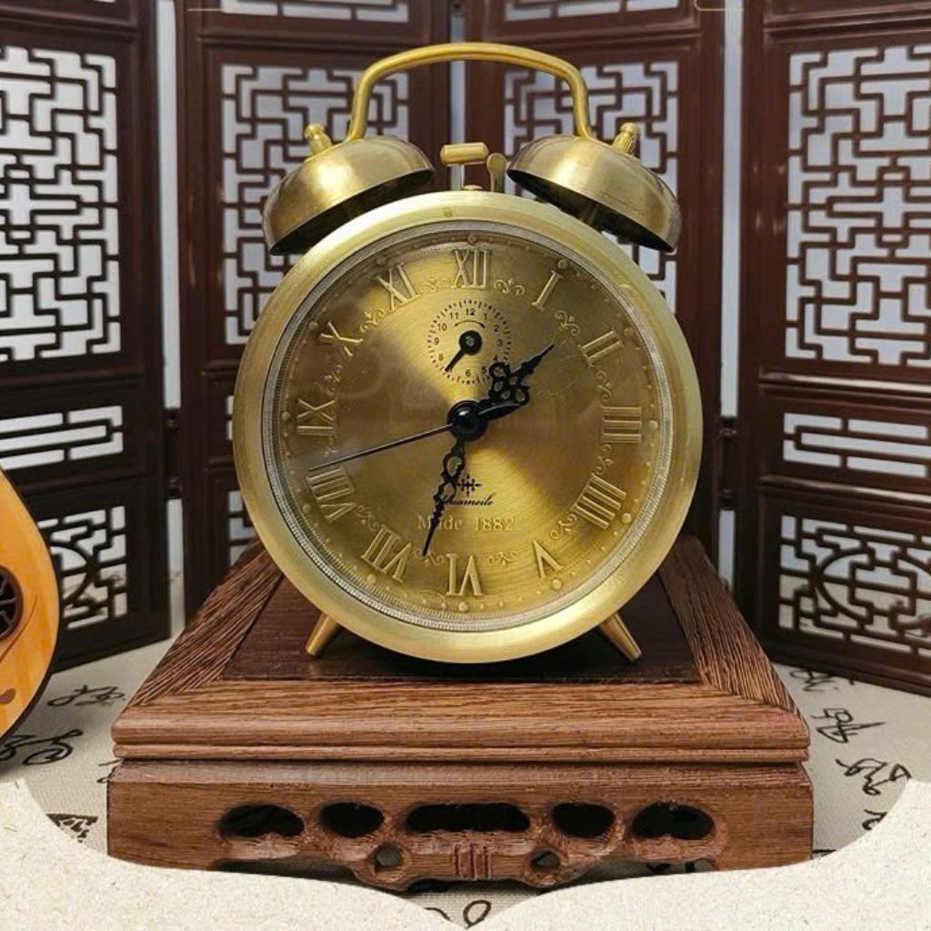 Đồng hồ báo thức cổ điển BKMEVN-9047