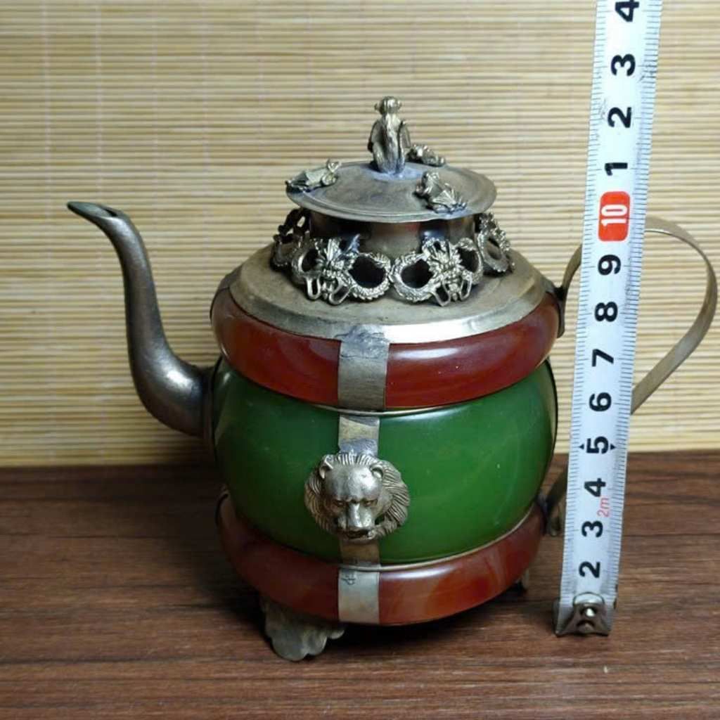 Ấm đồng sưu tầm BKMEVN-9092
