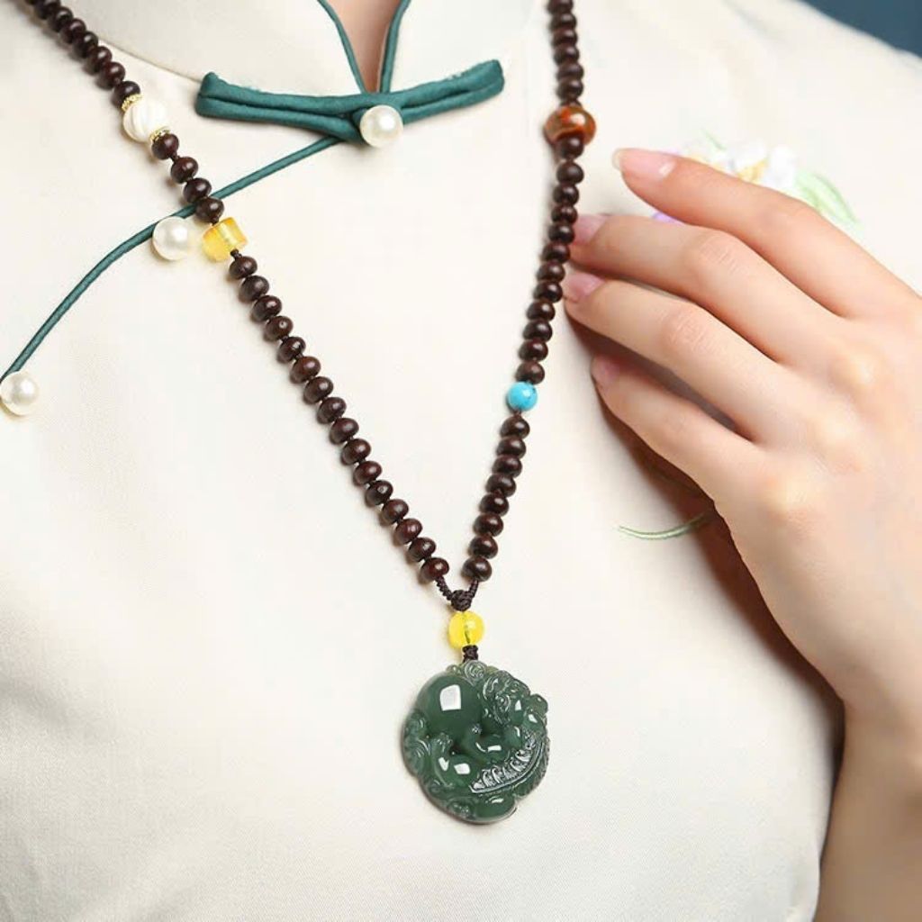 Mặt dây chuyền Tỳ Hưu ngọc Hoà Điền BKSTCN-9148