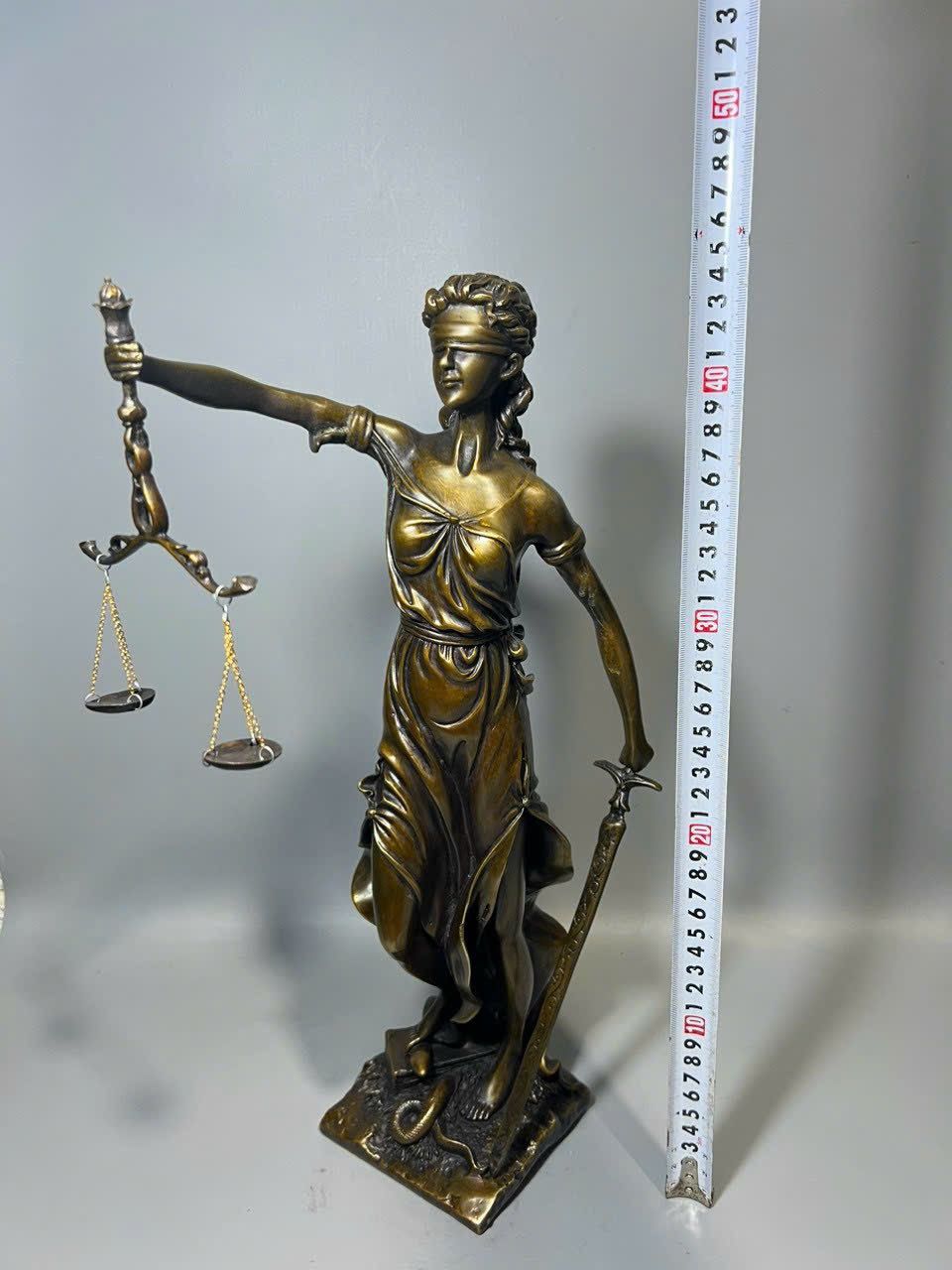 Tượng Đồng Lady Justice (Nữ Hoàng Công Lý) Cao 45cm