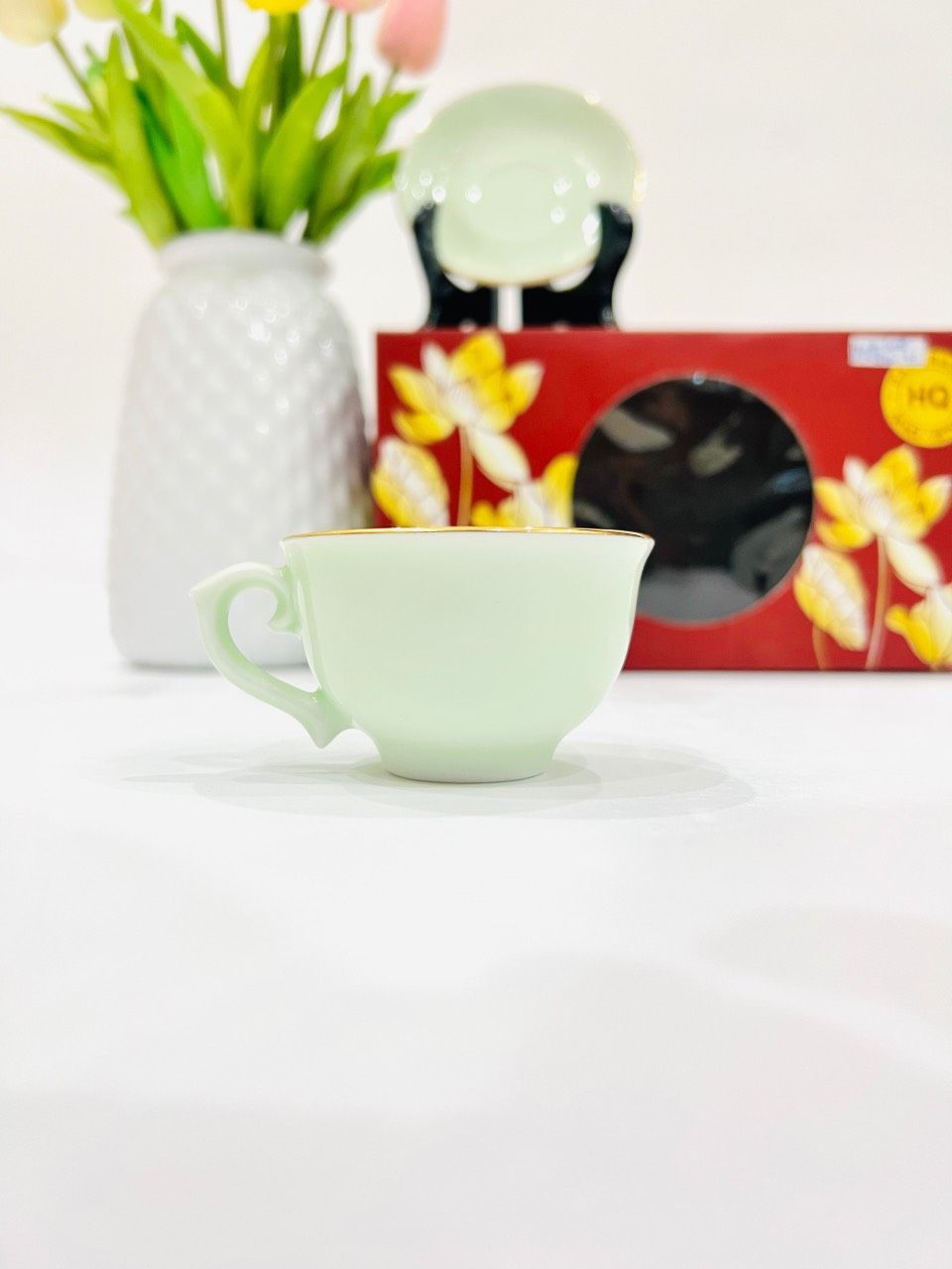 BỘ ẤM CHÉN TRÀ PHÚ QUÝ,ĐÈN THẦN NGỌC S2