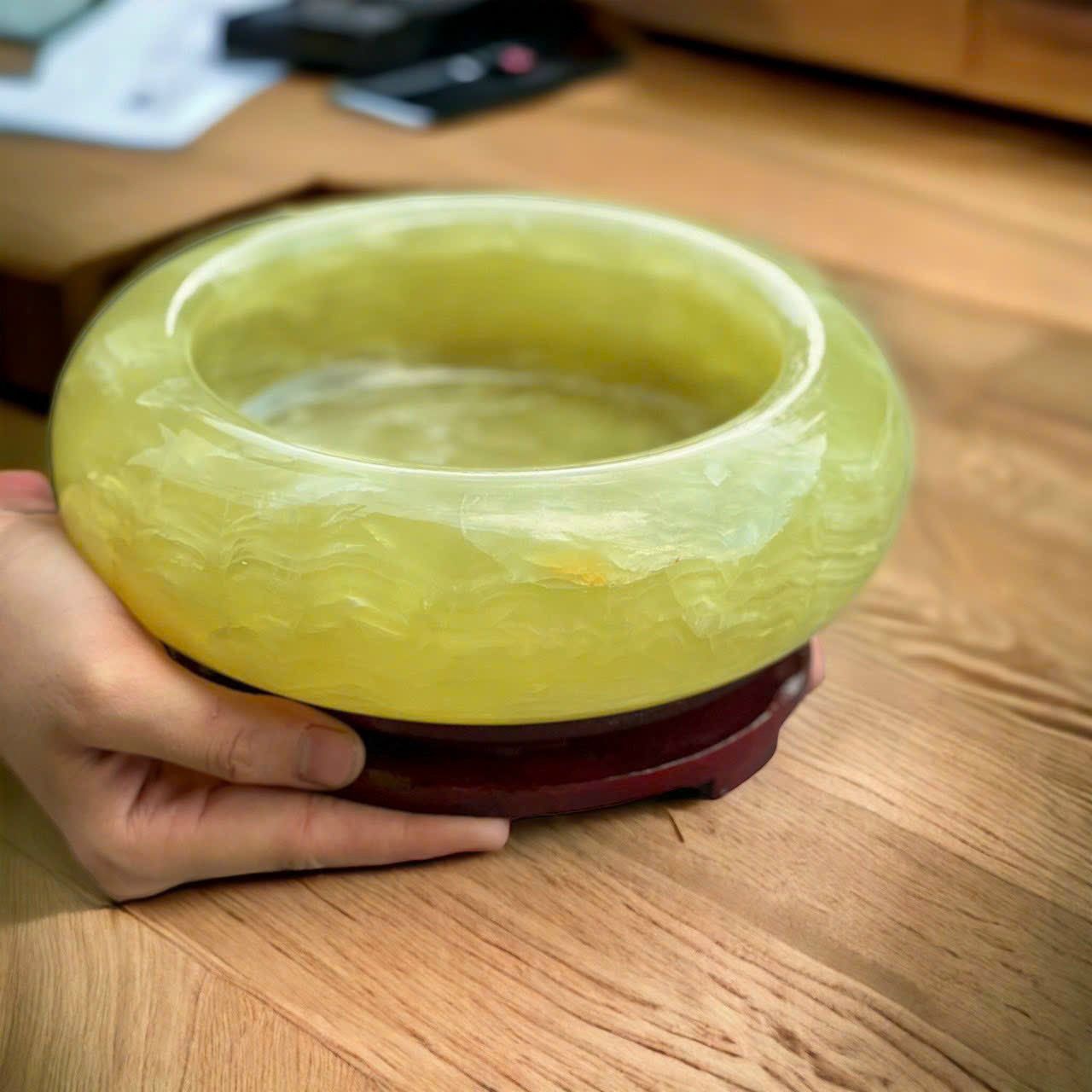 Thố Ngọc Đá Tự Nhiên Serpentine Bản Liền Vàng Cực Đẹp (Chưa Kèm Đế)