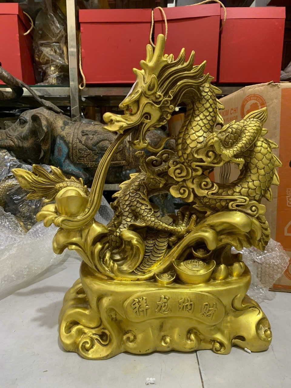 Tượng Rồng Nhả Vàng Phong Thuỷ Bằng Đồng Vàng cao 41cm