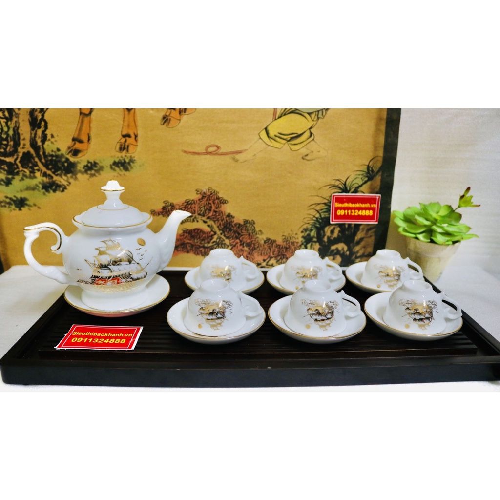 Bộ ấm men trắng vẽ vàng quà tặng xuất xứ Bát Tràng
