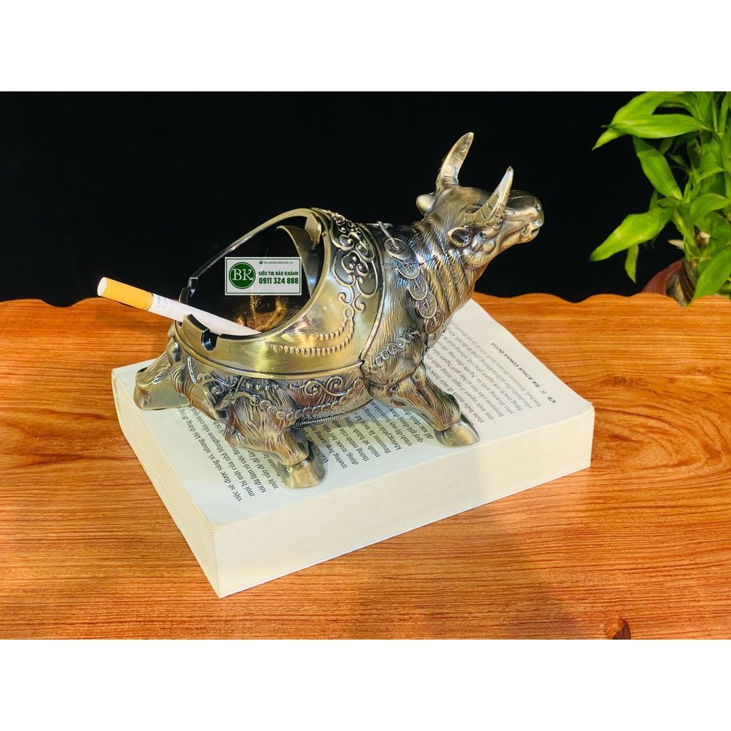 Gạt tàn đồng họa tiết cổ trạm trổ trâu loại 15cm